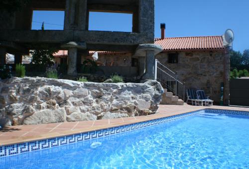 Casa Del Ingles - Luxury Private Village & Pool in Rural Valley
