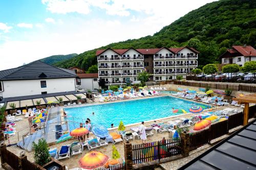 Complex Turistic Casa Romaneasca - Hotel - Călimăneşti