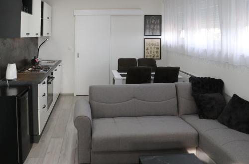 Apartmani i sobe Laganini