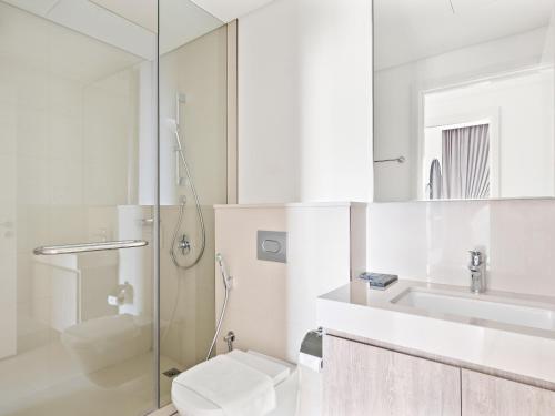 Downtown Charm With Full Burj khalifa View 2BDR - image 6