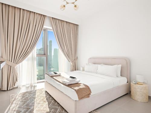 Downtown Charm With Full Burj khalifa View 2BDR - image 8