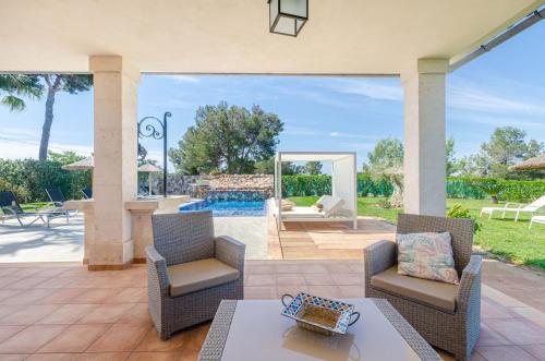 YourHouse Romani Villa - image 8