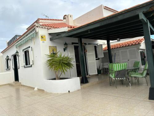 Abades Chalet, La Listada