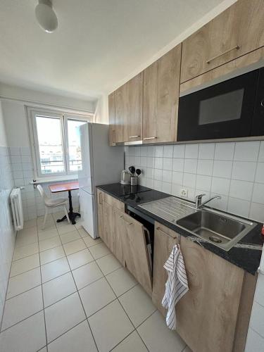 โรงแรมคาร์เมน (Hotel Carmen) in แปล็งปาแล