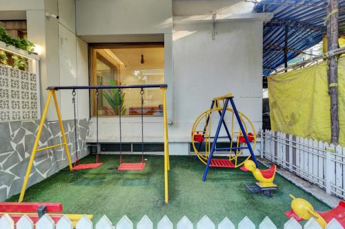 ملعب للأطفال, HOTEL VEGAS RESIDENCY  in كاليان