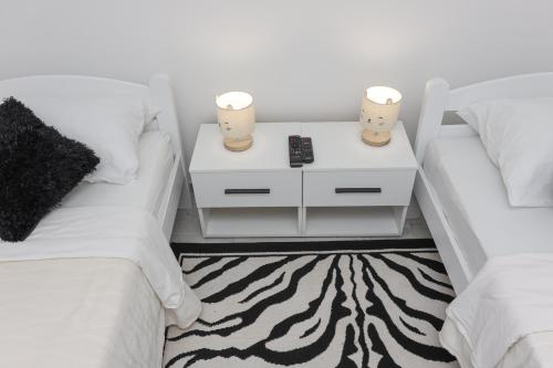 Two-Bedroom Apartment image 5