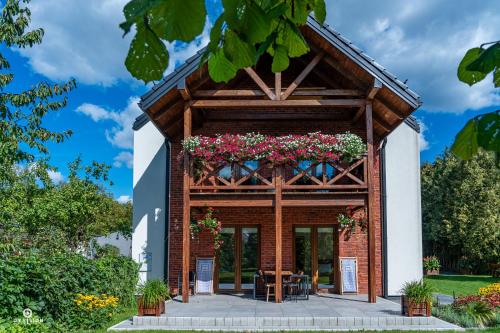 Zarębisko - noclegi całoroczne Zarębisko - noclegi całoroczne