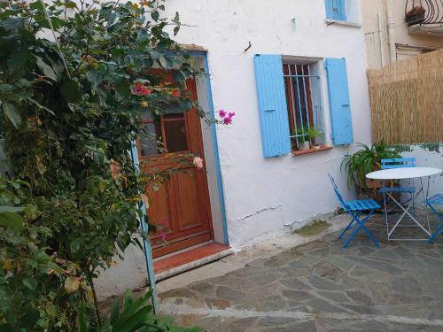 4MARC22- Adorable maison de ville 4 couchages avec patio à Collioure - Location saisonnière - Collioure