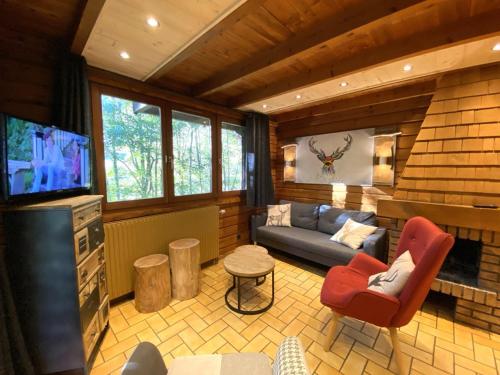 LE RENNE Chalet en bois au calme avec SPA Jacuzzi