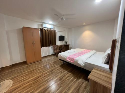 Hotel Karna Residency , Ranjangaon