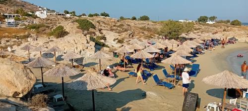 VILLA CRYSTAL BLUE SEA in เกาะเพรอส