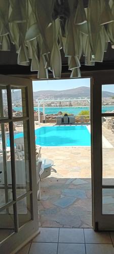ทัศนียภาพ, VILLA CRYSTAL BLUE SEA in เกาะเพรอส