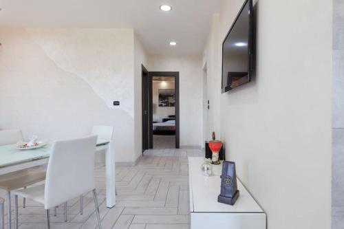 SuiteHouse - With Jacuzzi & All Comfort SuiteHouse - With Jacuzzi & All Comfort