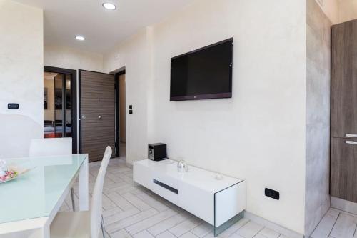 SuiteHouse - With Jacuzzi & All Comfort SuiteHouse - With Jacuzzi & All Comfort