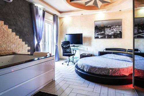 SuiteHouse - With Jacuzzi & All Comfort in Сан - Джорджіо Кремано