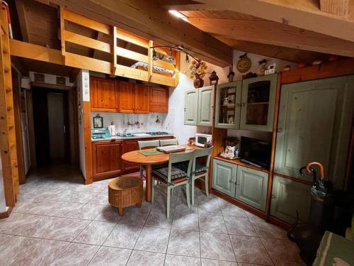 Fresia Cottage Turistico a Fisto - Apartment - Spiazzo