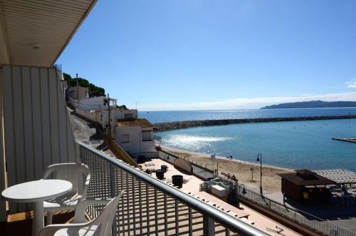 Studio with Sea View