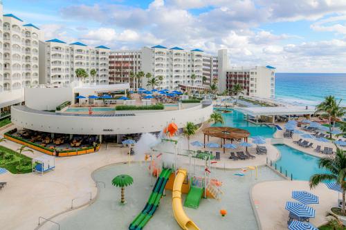 Hilton Cancun Mar Caribe All-Inclusive Resort