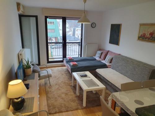 Apartman Relax Bjelašnica (Apartman Relax Bjelasnica) in 别拉什尼察