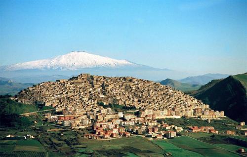 2 Bedroom Nice Home In Gangi gîte à louer Gangi