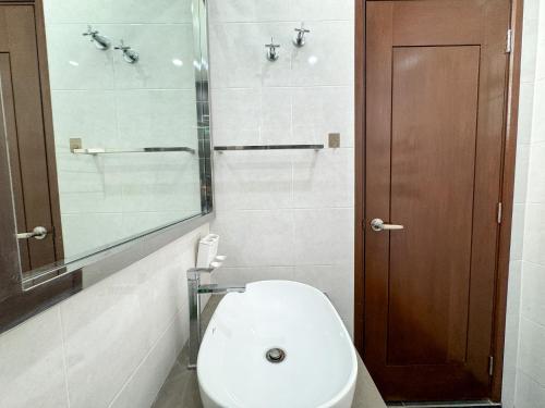 Seri Kembangan Equine Villa with Pool by Iconique Seri Kembangan Equine Villa with Pool by Iconique