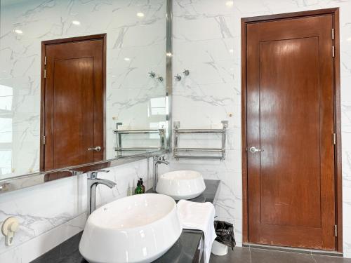 Seri Kembangan Equine Villa with Pool by Iconique Seri Kembangan Equine Villa with Pool by Iconique