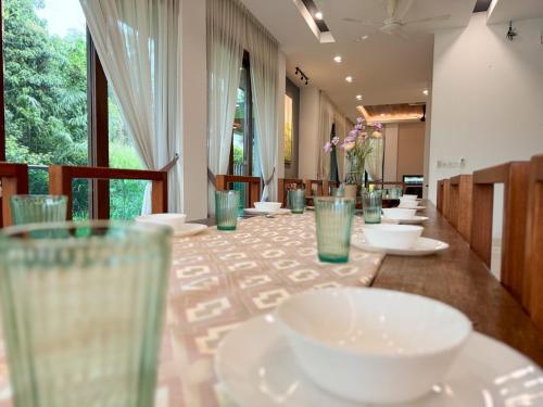 Seri Kembangan Equine Villa with Pool by Iconique Seri Kembangan Equine Villa with Pool by Iconique