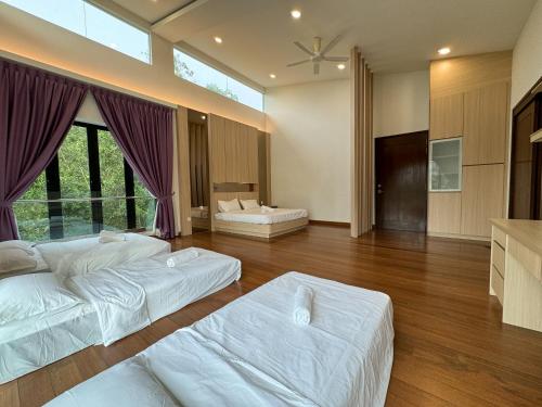 Seri Kembangan Equine Villa with Pool by Iconique Seri Kembangan Equine Villa with Pool by Iconique