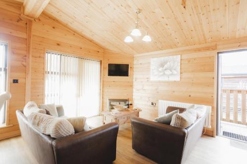 Woodlakes Park Room Type - Parkside Lodge - 2 bedrooms