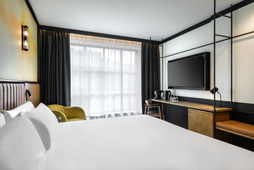 room detail thumbnail 0