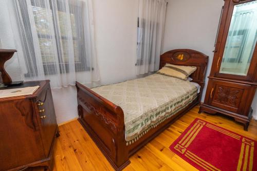 521693393 Etno selo Stanišići Hotel Pirg