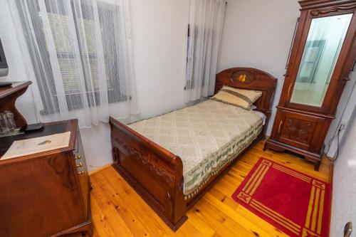 521693407 Etno selo Stanišići Hotel Pirg