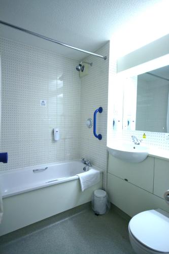 Days Inn Hotel Sheffield South - image 14