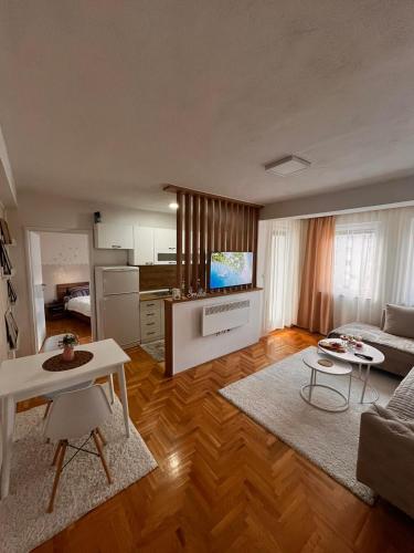 Holiday Konjic Apartment - Konjic