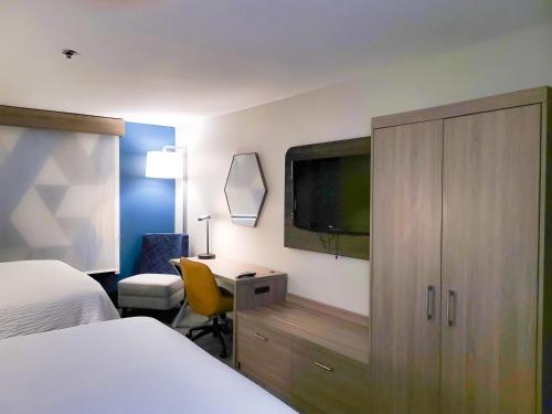 Holiday Inn Express Enid-Highway 412 an IHG Hotel - image 8
