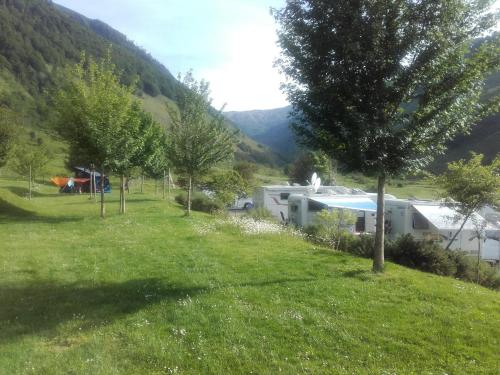 Gîte de montagne du Plateau de Lhers- Accueil randonneurs