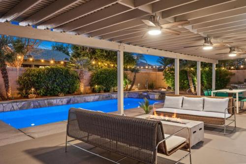 The Modern Indio Large Family Home With Pool And Spa in Indio, USA