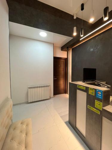 Luxury 6BR 240sqm Apartment in Vere Tower Perfect for Groups in Tbilisi – Tbilisi, MA