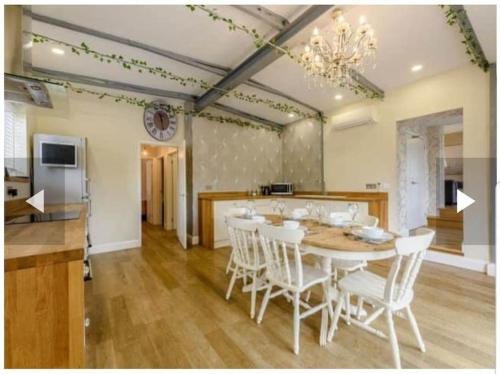 Lillibelles lodge,Oak tree farm Lillibelles lodge,Oak tree farm