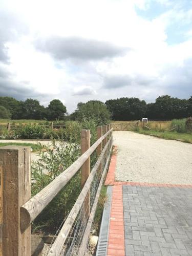 Lillibelles lodge,Oak tree farm Lillibelles lodge,Oak tree farm