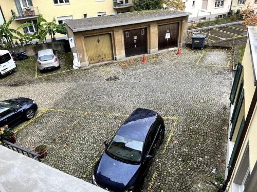 Central & modern penthouse-studio with balcony & air-condition, Zurich (photo 7)