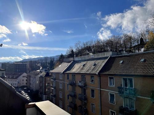 Central & modern penthouse-studio with balcony & air-condition, Zurich (photo 8)