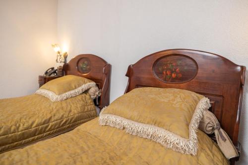 521732331 Etno selo Stanišići Hotel Pirg