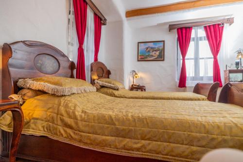 521735025 Etno selo Stanišići Hotel Pirg