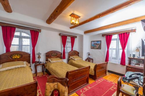 521735065 Etno selo Stanišići Hotel Pirg