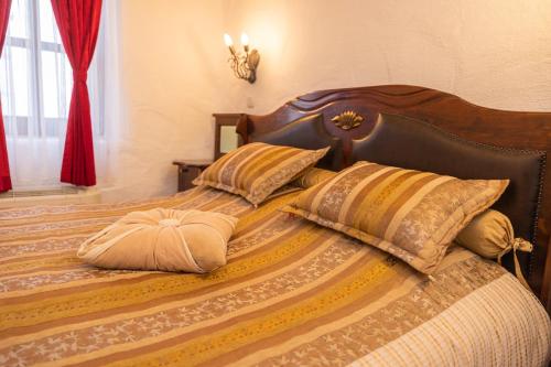 521737950 Etno selo Stanišići Hotel Pirg