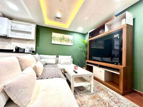 Cozy Apartment In Laya Residence JVC, Dubaj (fotografie 5)