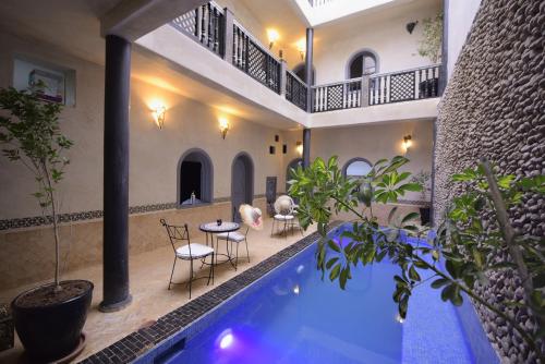 "Kasbah de Jade", Maison d'hôtes avec piscine chauffée, jacuzzi, service hôtelier, exclusivité possible !