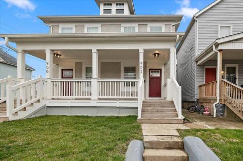 Centrally located renovated home in Columbus, USA