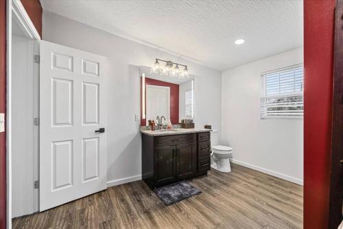Centrally located renovated home in Columbus, USA